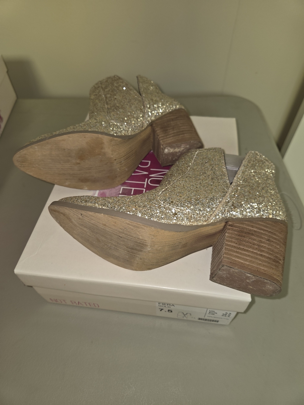 Not Rated Gold Glitter Ankle Boots - Picture 4 of 4